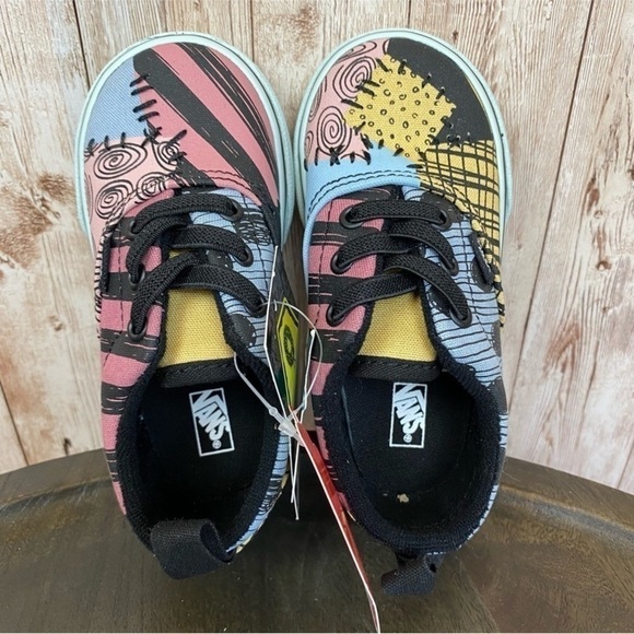 Vans Era Elastic Lace Nightmare Before Christmas Sally Sneaker Size 5 Toddler - Picture 6 of 12